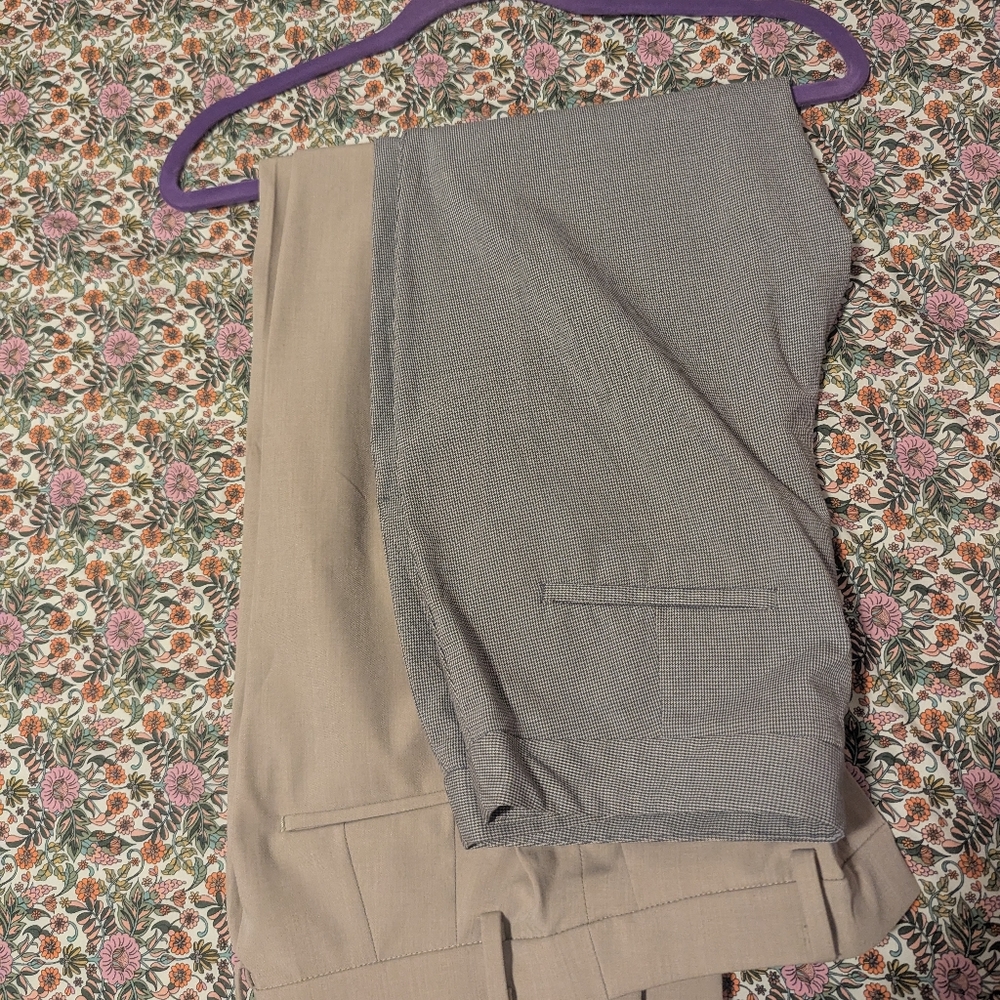 Pants bundle - Picture 2 of 8